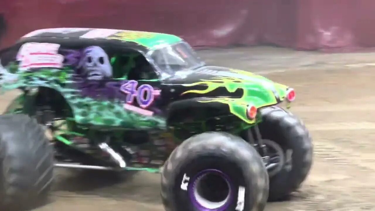 Монстр 2025. Монстры 2025. monster jam 2025-23. lucas stabilizer monster.