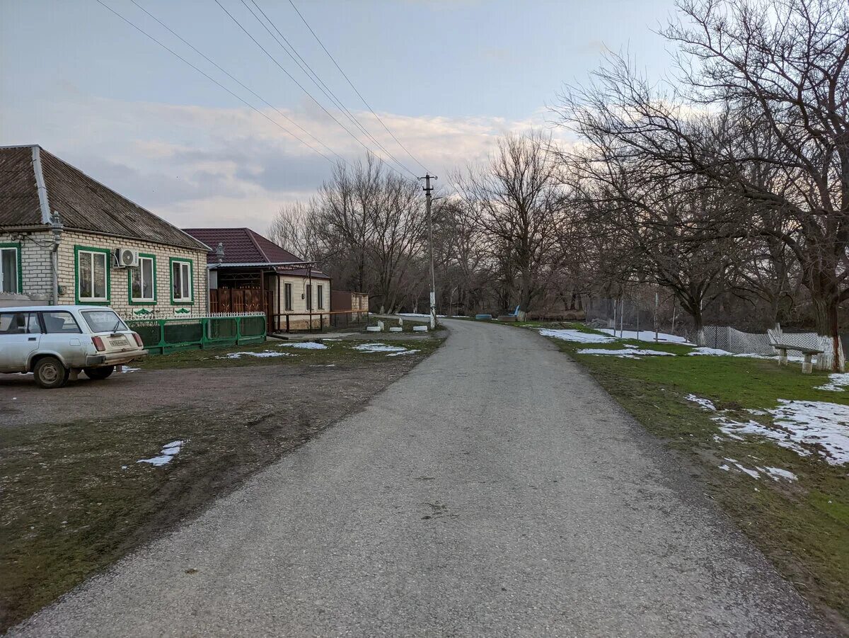 Орловка ставропольский край буденновский погода. Село Орловка Ставропольский край. Село Стародубское Ставропольский край Буденновский парк. Село Орловка Донецкая область. Орловка (село, Севастополь).