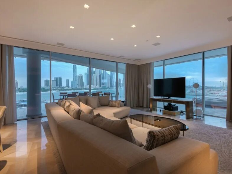 Квартира студия в дубае. Пентхаус five дубай. Пентхаусы в dubai marina. Дом в дубае. Квартира в дубае.