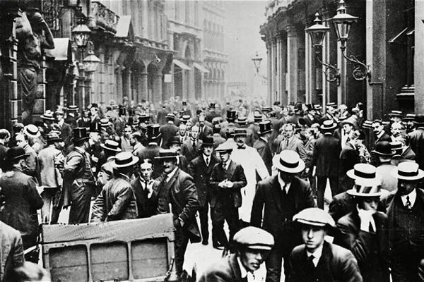 Мировой экономический кризис 1914. Мировой кризис 1914 года. Кризис Франции после первой мировой войны. Англия после первой мировой войны и мировой кризис.