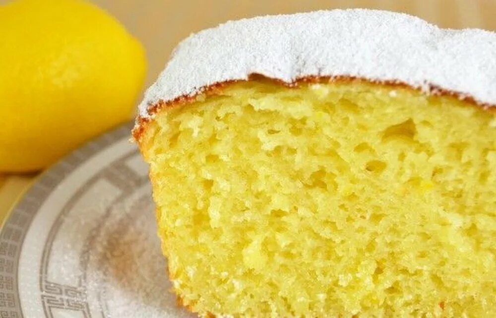 Монастырская кухня лимонный пирог. Лимонно творожный кекс. Пирог кекс лимонный. Творожный кекс с лимоном. Лимонный кекс простой