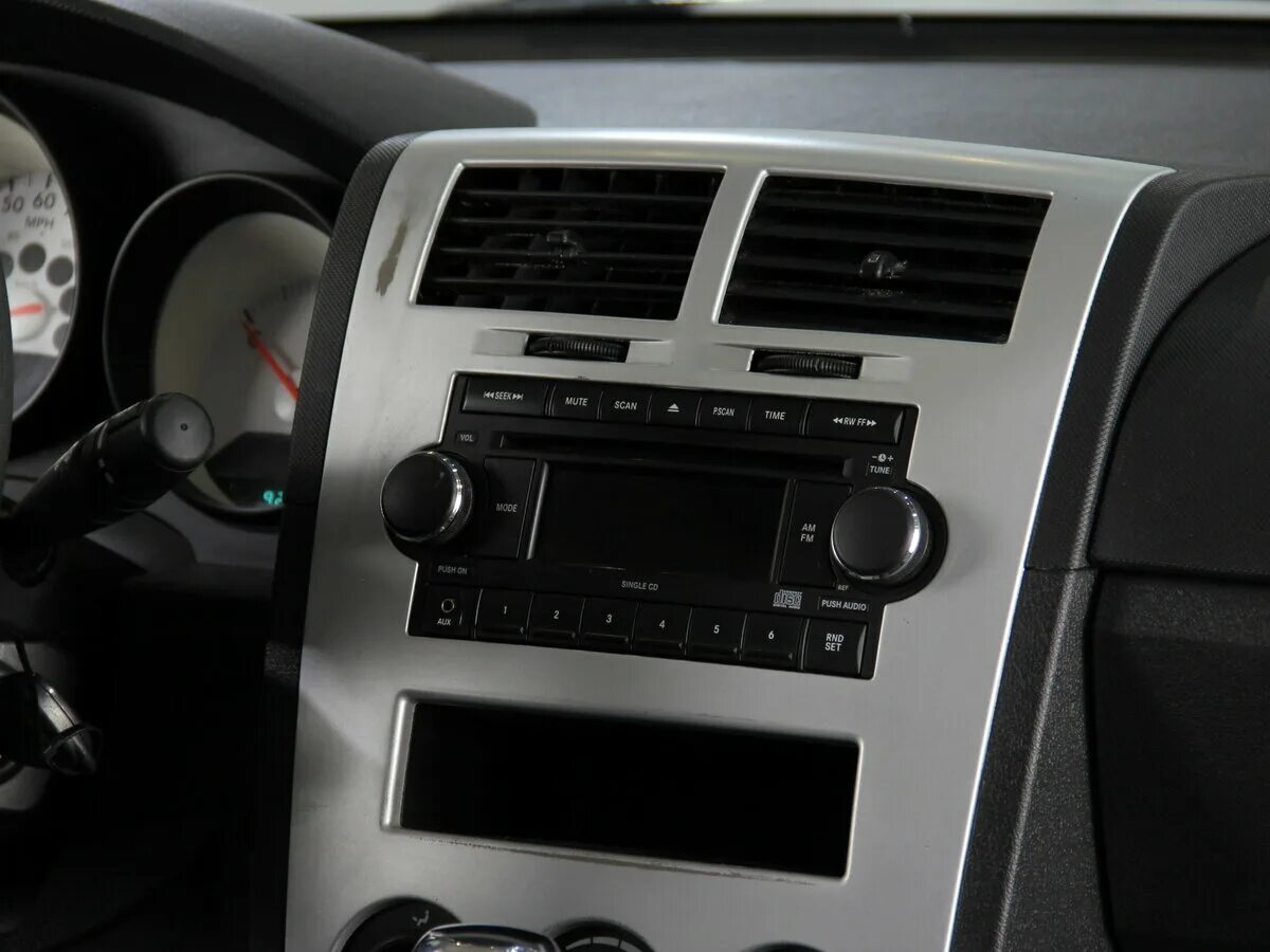 Dodge caliber опора вариатора. Трубки вариатор додж караван 2011. Додж калибр 2. Додж вариатор. Фишка на вариатор додж калибер 2.