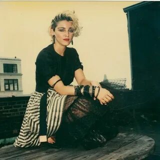 1980s Madonna, Madonna Music, Verona, Madonna Pictures, 80s Pop, 80s Outf.....