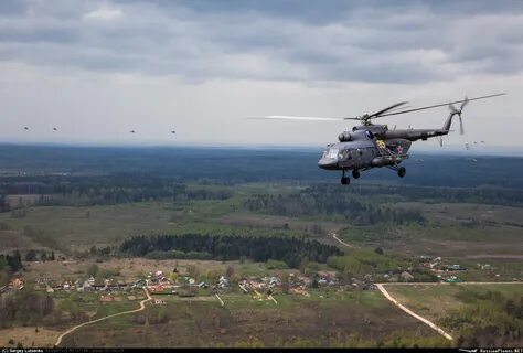 Полет май