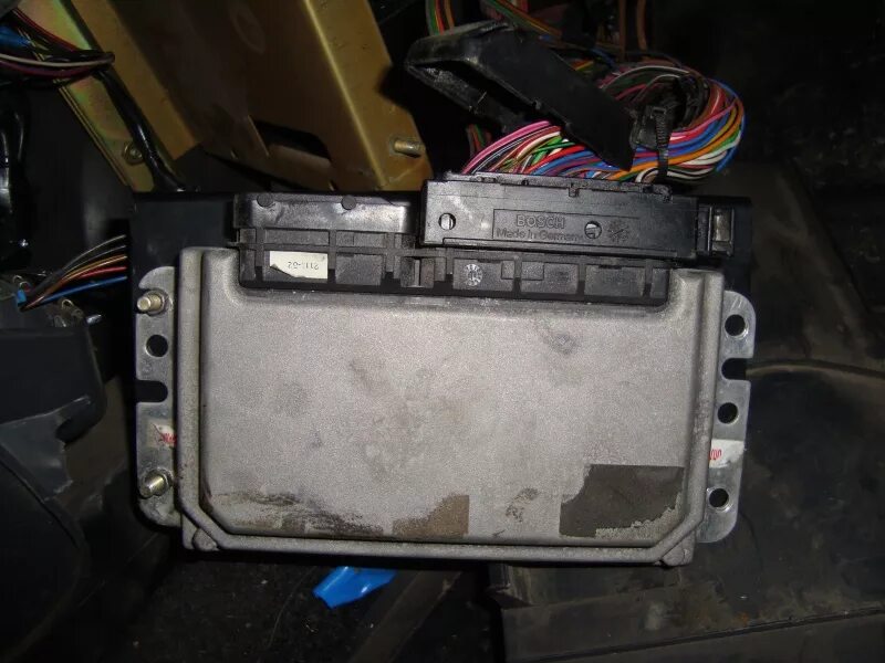 5. Эбу ваз 2114 8 клапанов. Мозги ваз 2114 1. Компьютер мозги на ваз 2114. 5 8 клапанов.