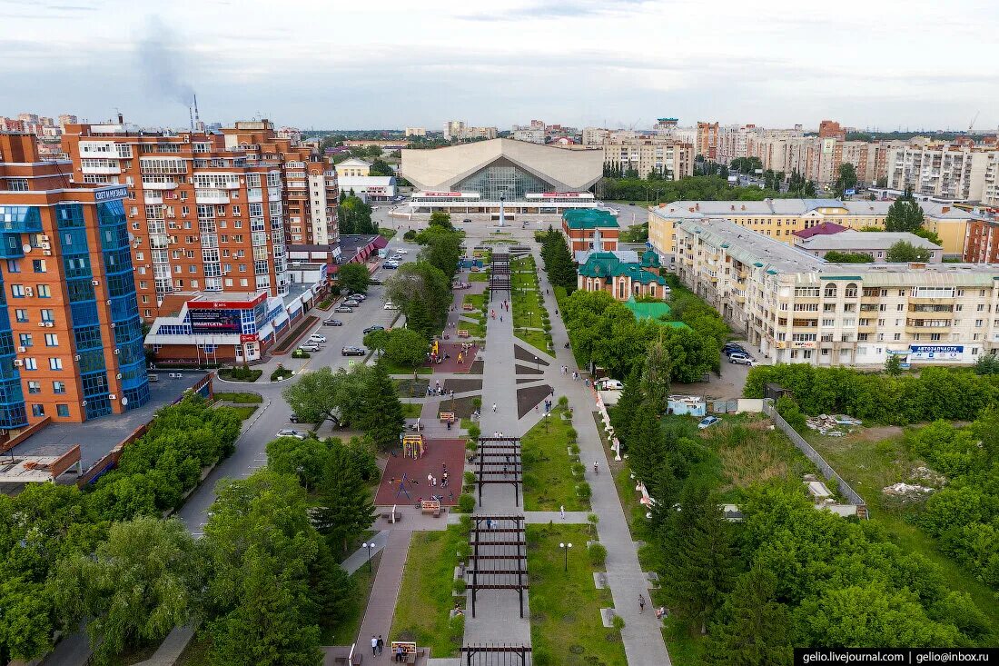 Высоко омск. Омск. Центр Омска с высоты. Фото Омска 2020. Бульвар Мартынова Омск 2021.