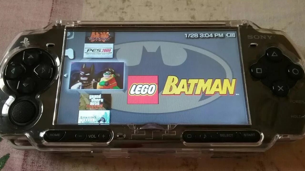 Бэтмен на псп. LEGO Batman PSP. Лего игры на ПСП. ПСП из лего.