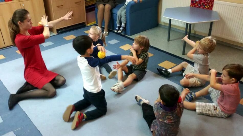 Психологические игры тренинги. Занятия с психологом в детском саду. Игровые тренинги для дошкольников. Занятия с детским психологом. Тренинг для детей дошкольного возраста.