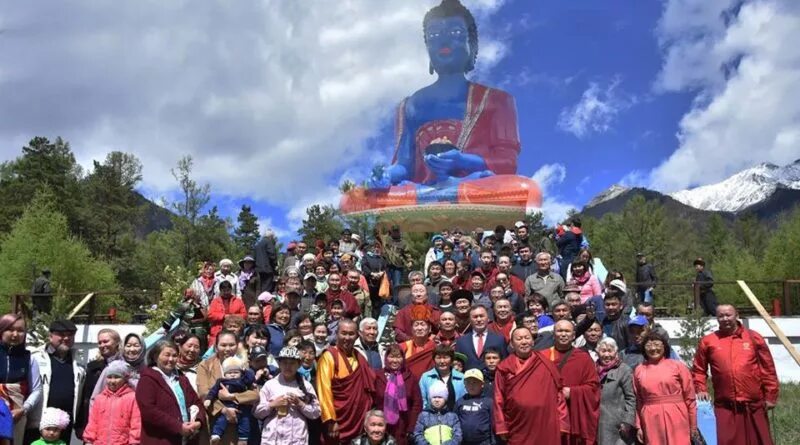 Комсомольск на амуре плотина. Дамба абашево. Хаджибейский лиман дамба. Иволгинский дацан (резиденция хамбо-ламы). Дамба на амуре у хабаровска.