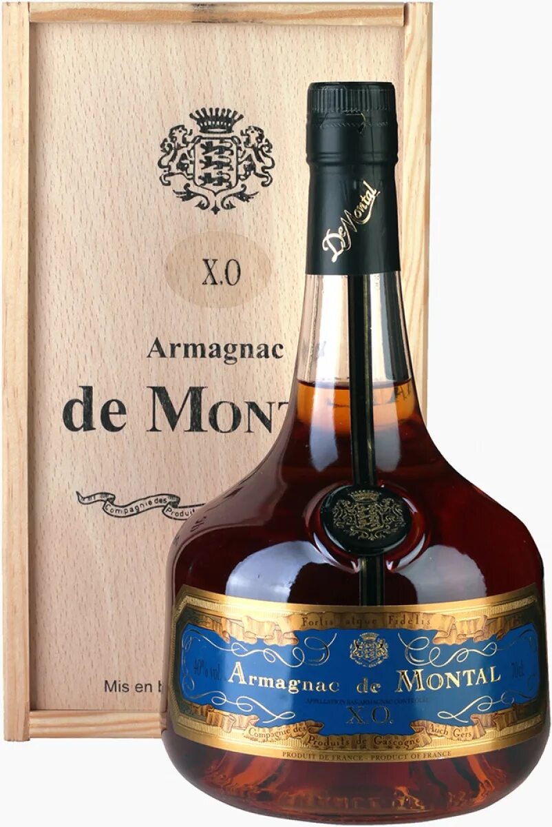 Арманьяк 0.7 цена. Armagnac de Montal Armagnac Хо. Арманьяк де Монталь. Арманьяк де Монталь ба Арманьяк в дер. уп.. Французский коньяк Арманьяк.