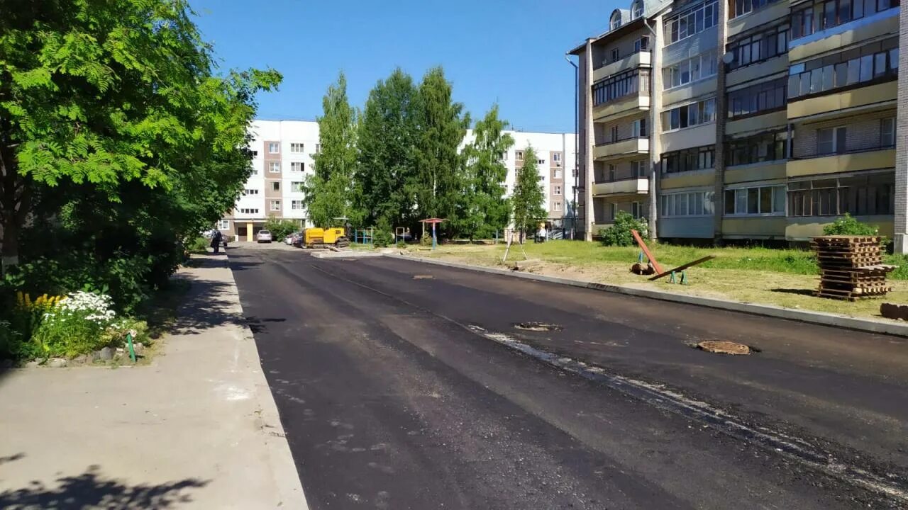 Городская среда великий новгород. Вязники благоустройство дворовых территорий 2023. Благоустройство в Великом Новгороде 2022 год. Двор многоквартирного дома.