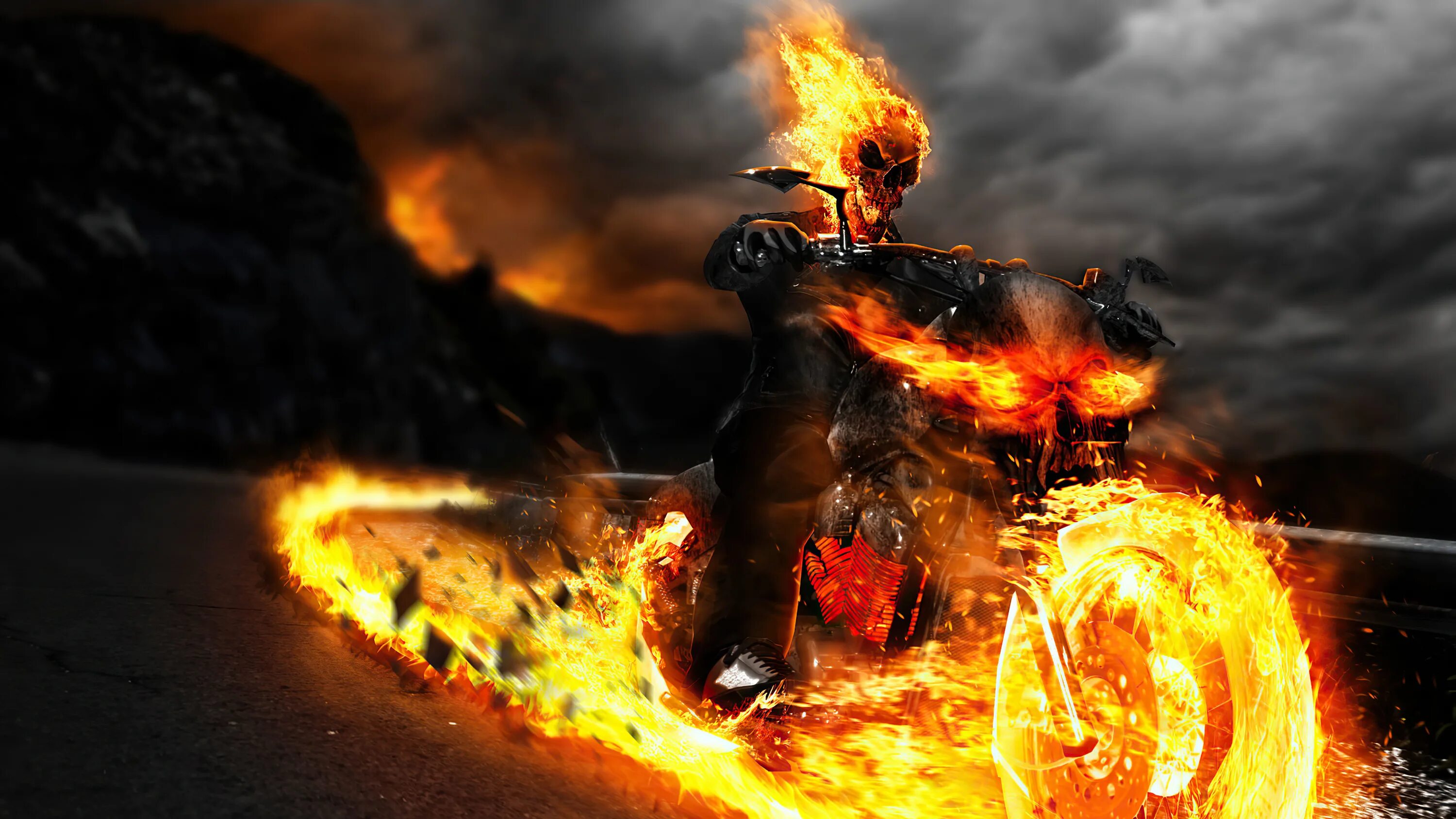 Призрачный гонщик Робби Рейес. Призрачный гонщик дух мщения. Ghost Rider Призрачный гонщик. Включи горит огня