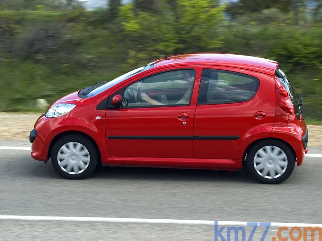 Peugeot 107 2022. Пежо 107 купе. Пежо 107 новый. Пежо 107 пятидверная.