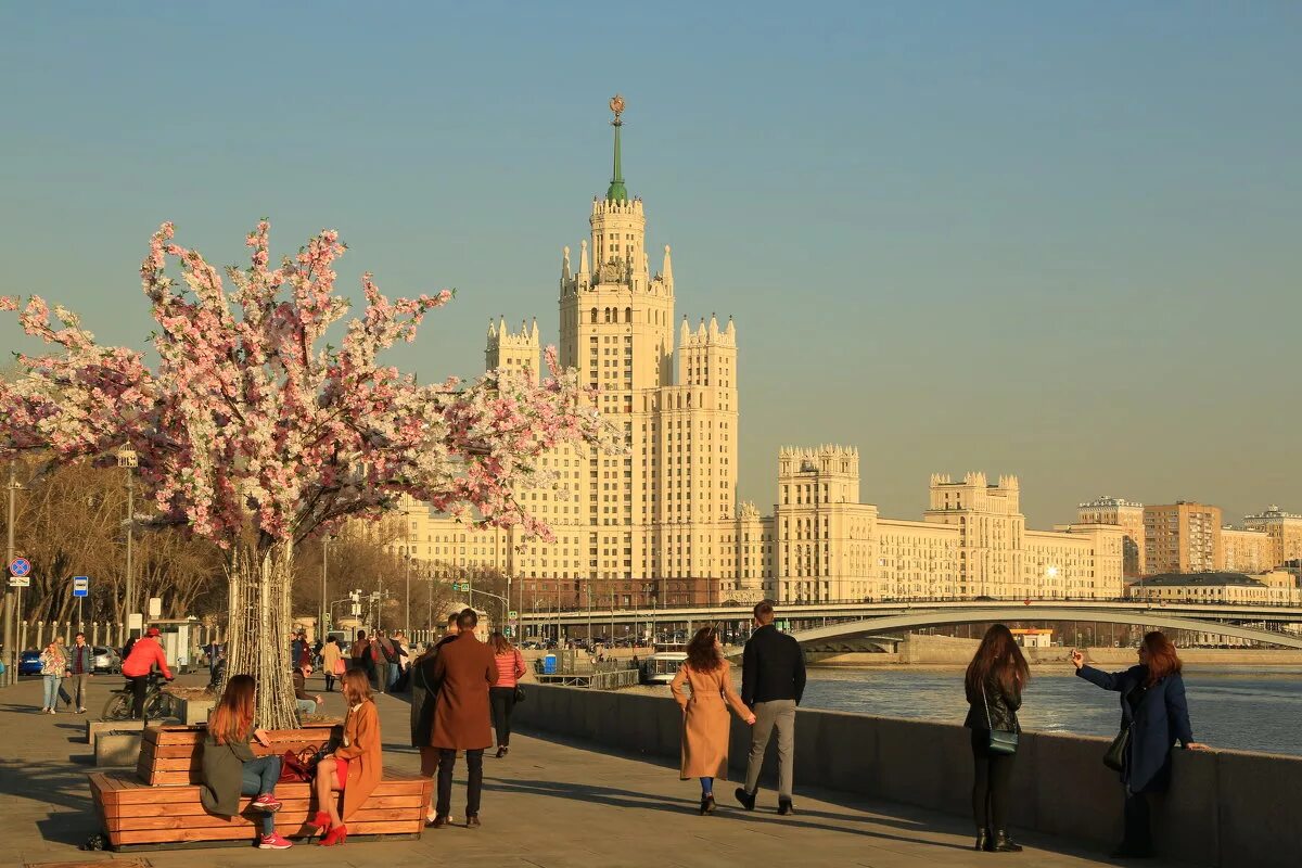 Погулять в москве весной. Весенняя Москва. Красивая Весенняя Москва.
