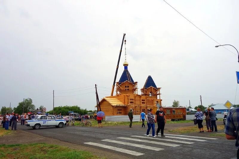 Храм в Багане Новосибирской области. Баган Новосибирская область площадь. Храм в Багане Новосибирская область достопримечательности. Стройка Баган.