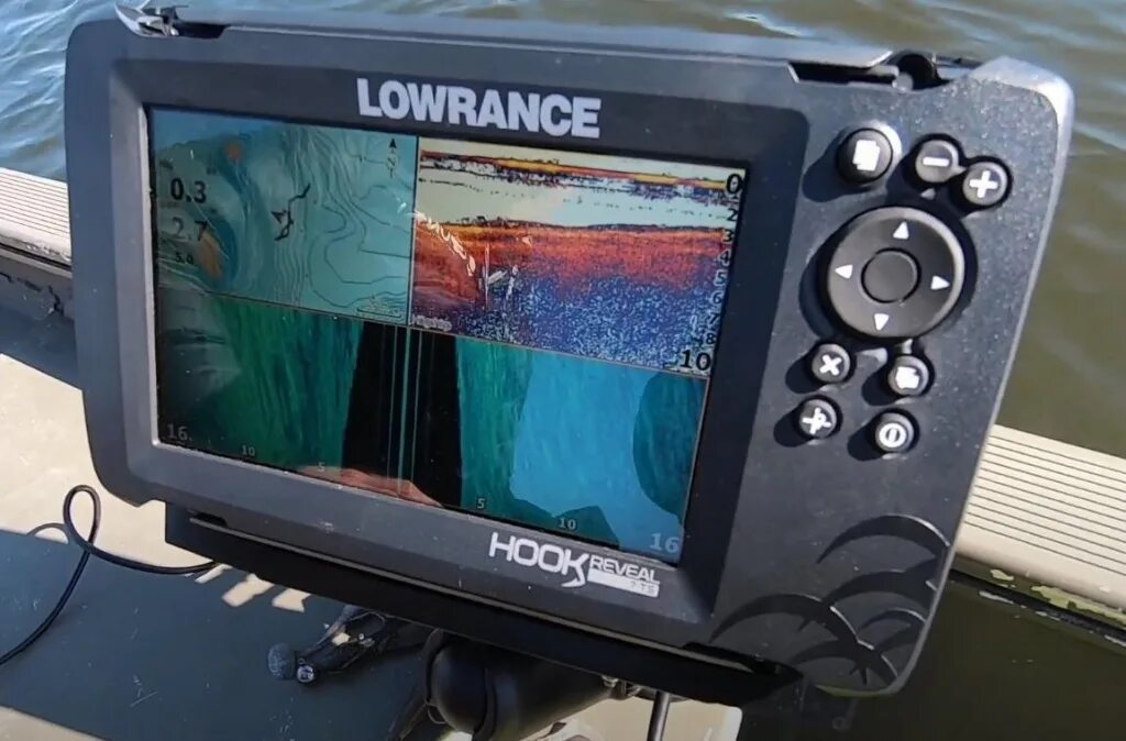 Lowrance hook reveal row. Картплоттер Lowrance Hook Reveal 7 TRIPLESHOT. Эхолот Hook Reveal 7 TRIPLESHOT Row. Эхолот Lowrance Hook Reveal 7 TRIPLESHOT. Lowrance 7 TRIPLESHOT.