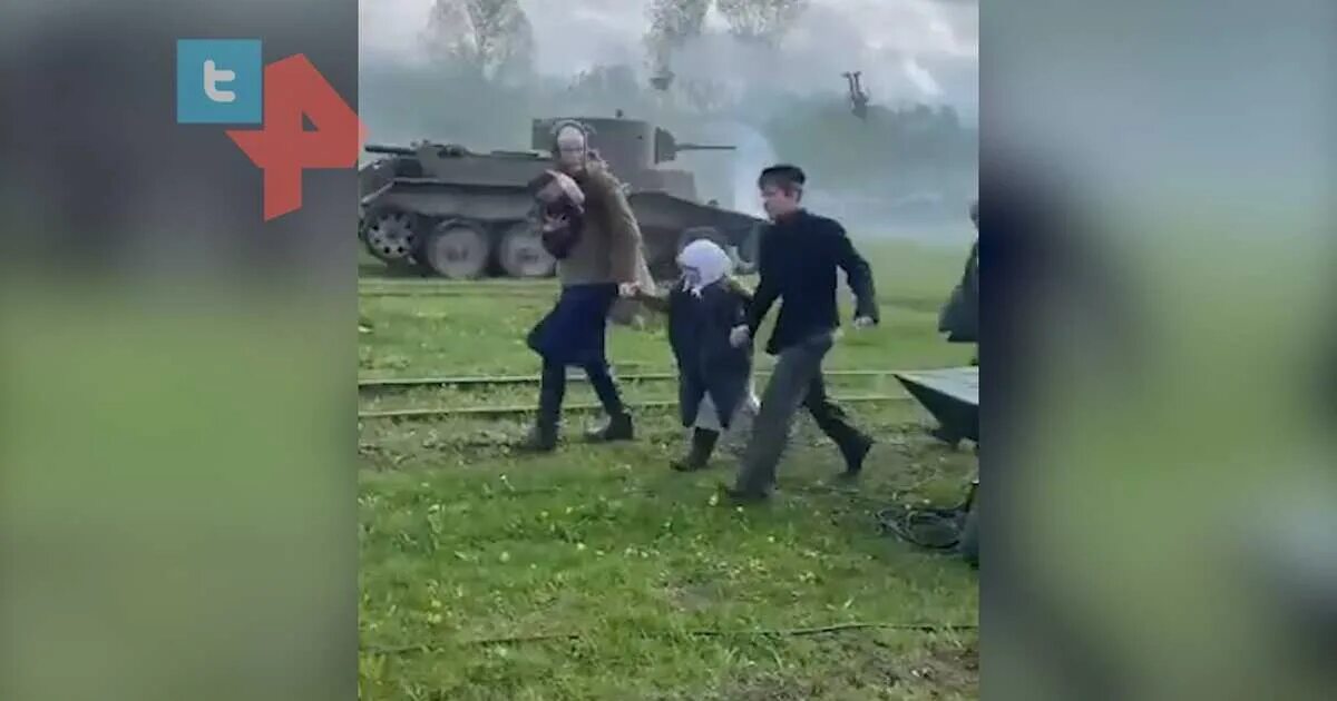 Расстрел швец. Расстрел мирных жителей на украине. расстрел украинского военного фейк. расстрел мирных граждан всу.
