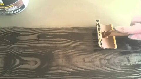 Можно наносить шпаклевку на дерево