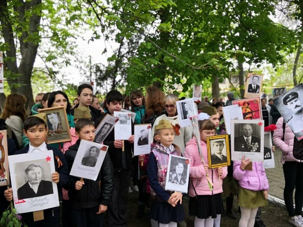 Школа константиновка симферополь. Школа 41 самара. Школа 4 константиновка. Константиновка школа 4 учителя. Северодонецкий химико механический техникум.