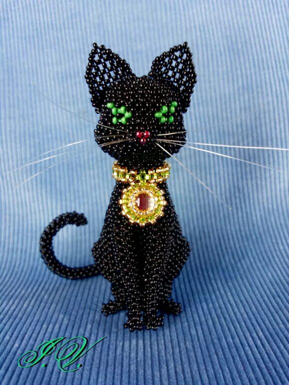 Как сплести из бисера кошку. Фигурки из бисера. котенок из бисера. фигурки из бисера кот. бисероплетение для начинающих.