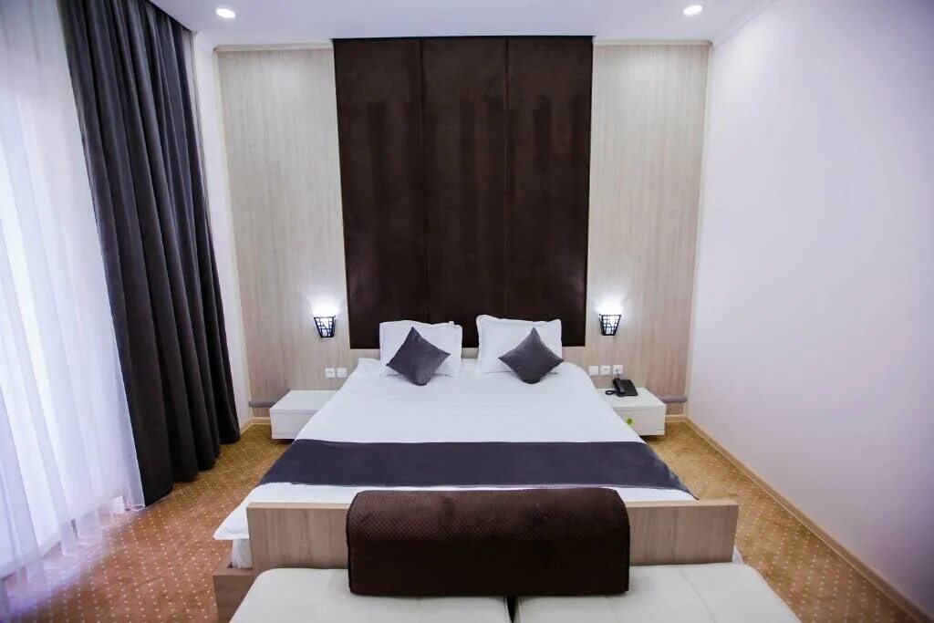 Art regency premium. Art regency hotel ташкент. art regency premium hotel. tashkent hotel нукус. премиальный отель.