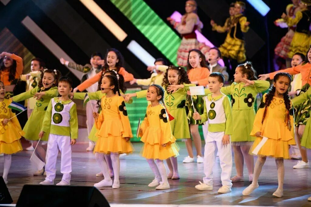 Сулпылар 2011-2012 участники. Тамыр ансамбль 2012. Сулпылар 2011-2012 участники. Ансамбль тамыр. Телеканал тамыр ведущие.