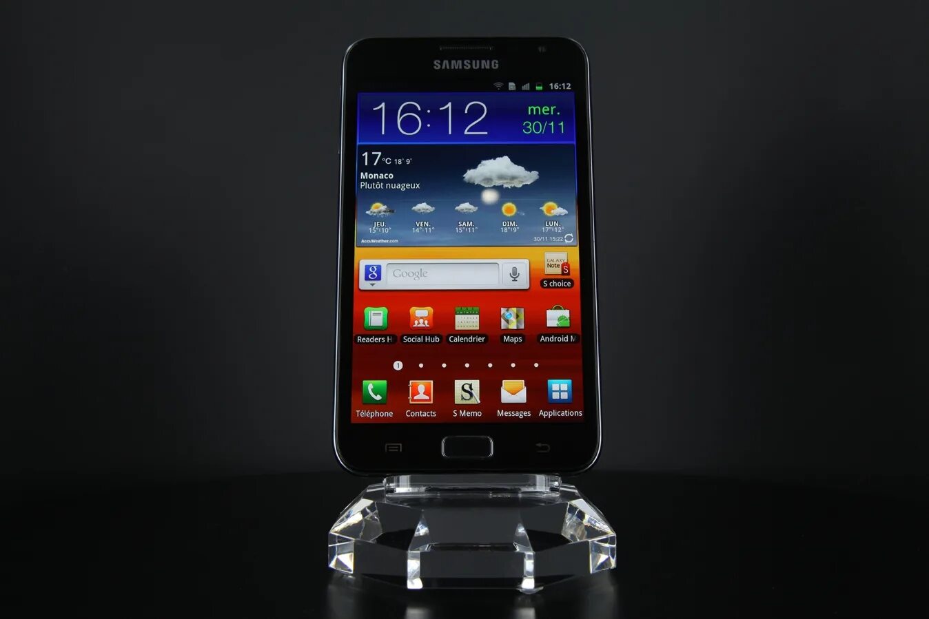Какие есть телефоны андроид. Samsung phone. андроид самсунг. андроид 13 самсунг. телефон андроид 4.