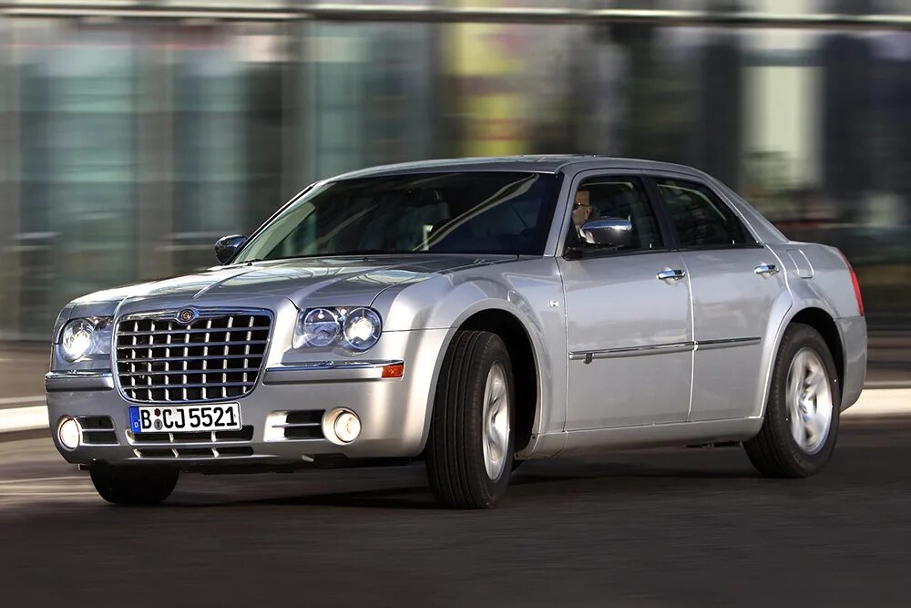 Крайслер виды. Chrysler 300c 2004. chrysler 300c 2007. chrysler 300c i 2004. крайслер 300с 2004.