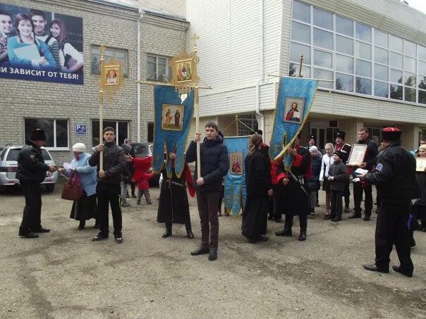 Краснодарский край новопокровский незамаевский. Станица Незамаевская Краснодарский край школа. Незамаевская Павловский район. Станица Незамаевская Павловский район Краснодарский край. Школа 14 ст Незамаевская.