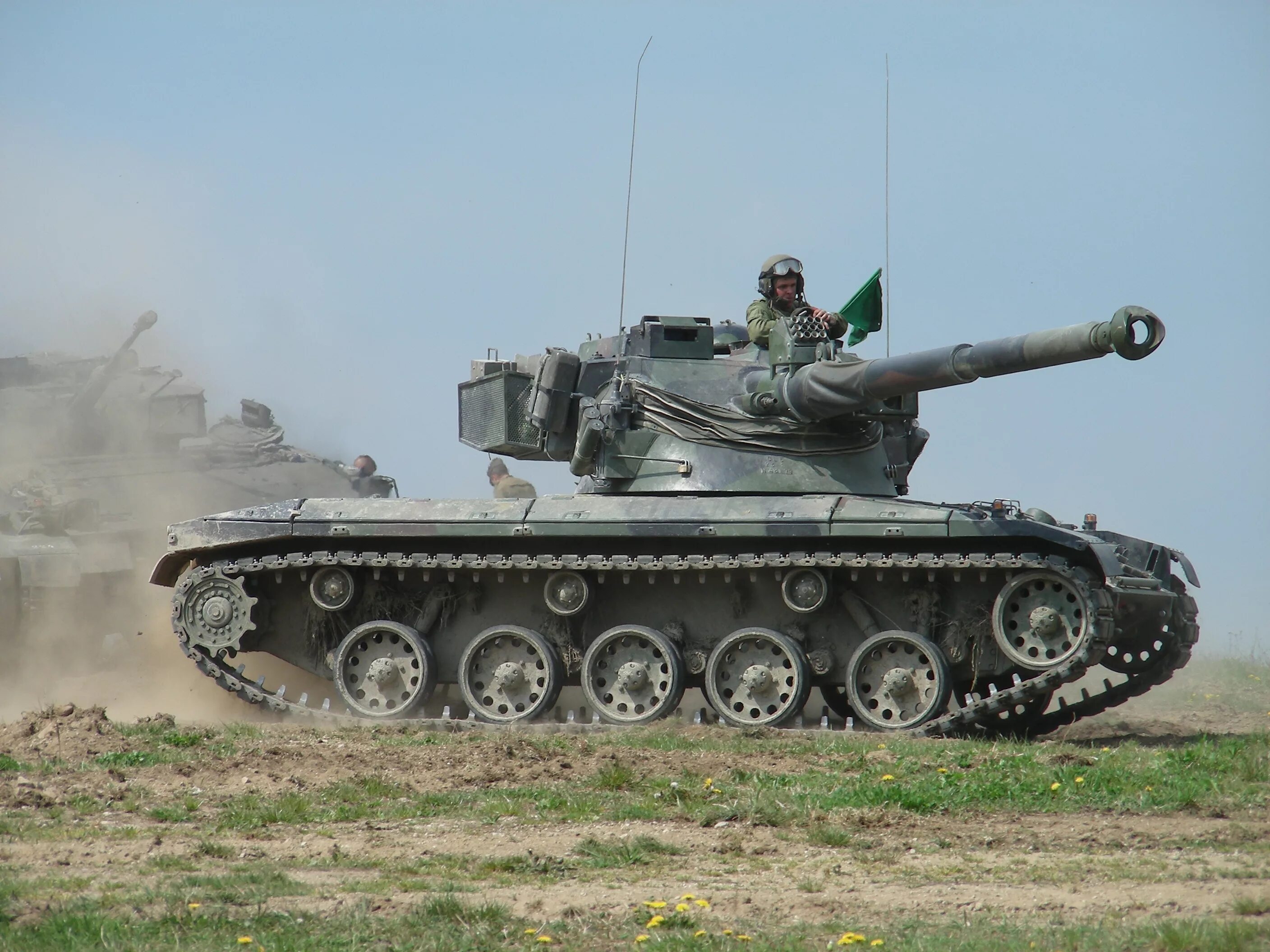 Французский танк АМХ-13. Tanks 13