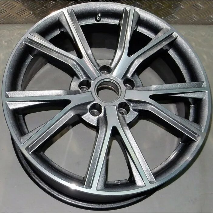 Диски x'trike 122. 3 et50. 7. 7. 7.