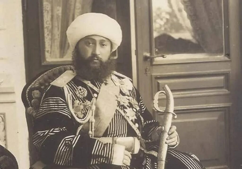 Алимхан бухара. Эмир бухары сеид алимхан. Эмир бухарский саид алимхан. Эмир бухары сейид алим-хан. Эмир саид алимхан.