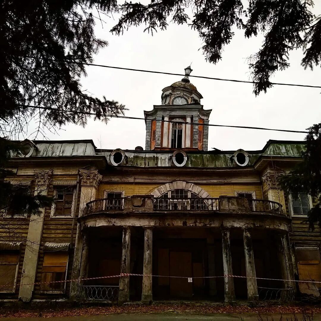 Усадьба виноградово в долгопрудном. Дом германа долгопрудный. Усадьба виноградово в долгопрудном. Дом банзы в усадьбе виноградово. Усадьба виноградово дмитровское.