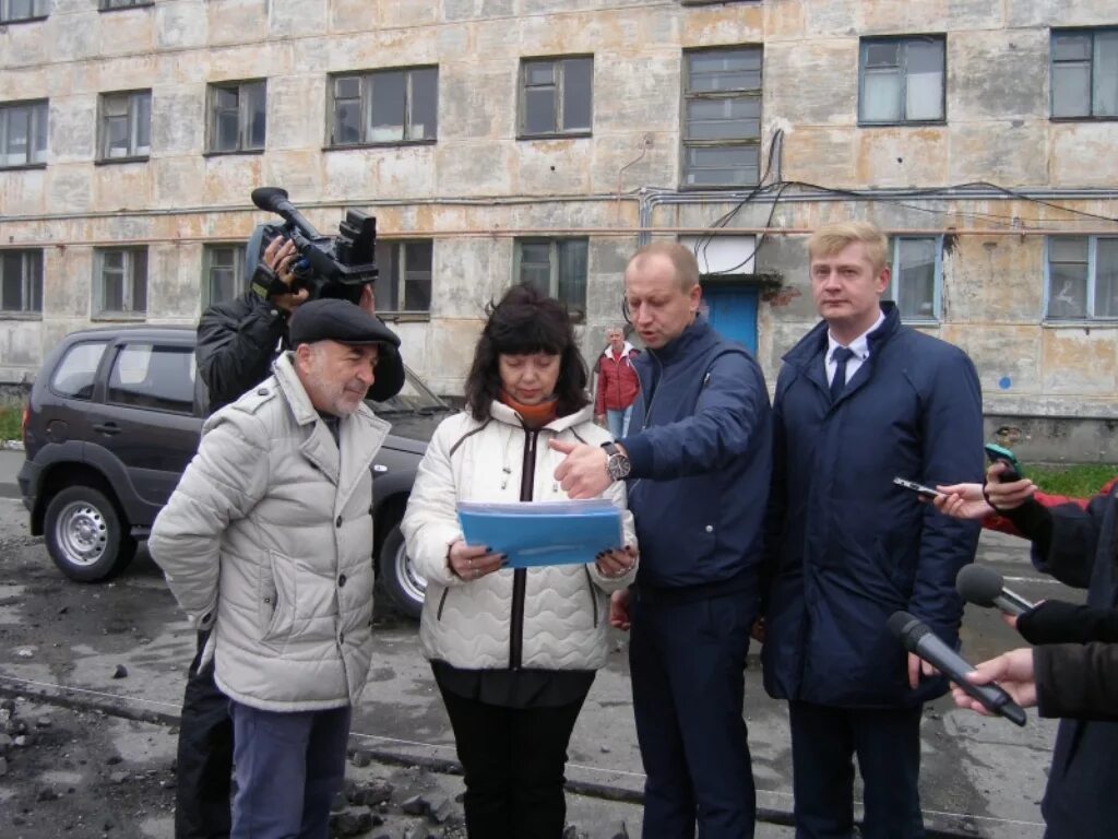 Жкх североморск. Ооо сжкх североморск генеральный директор. Гуп североморскме теплосети москва. Департамент жилищного североморск. Североморск администрация жкх.