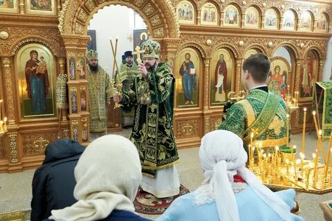 Престольный приставка