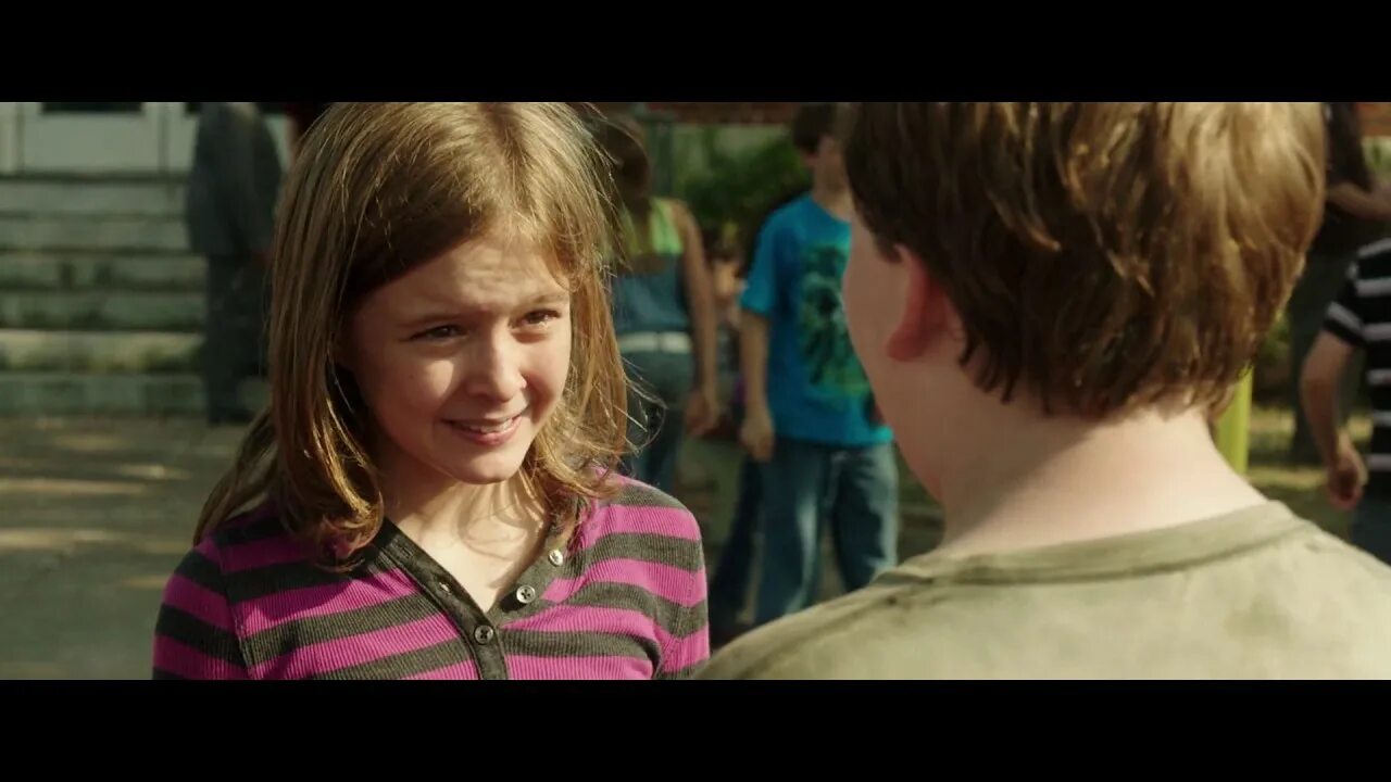 Кроме тебя за них некому заступиться. Мальчики дерутся. Общение детей. Сильный защищает слабого картинки. Некому заступиться.