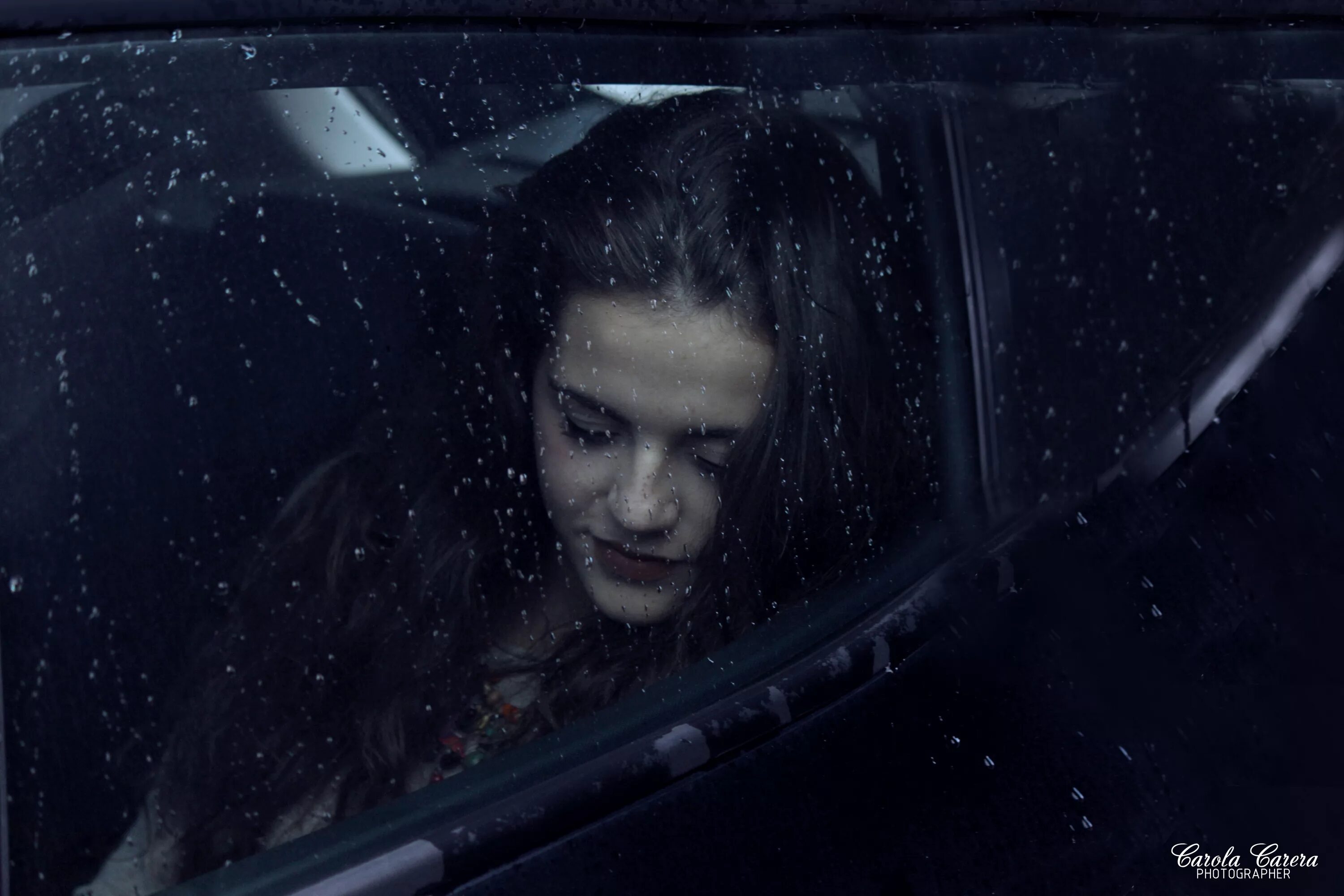 Женщина рыдает. Василиса ткачук. Свик плакала. Дан балан плачь клип. Екатерина варченко актриса.