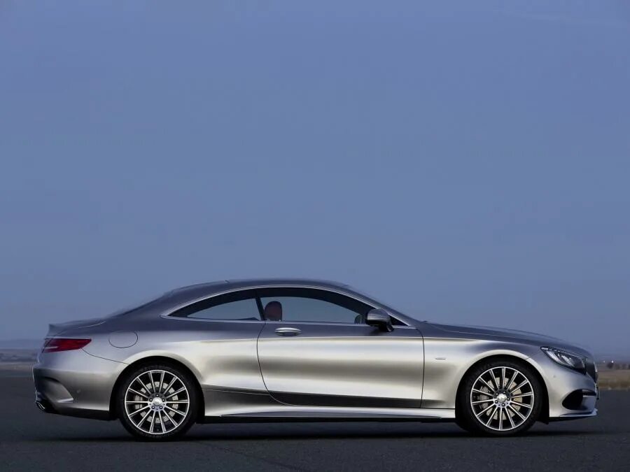Mercedes-benz s-class coupe c217. Новый s купе. Mercedes benz s class coupe amg. Новый s купе. Новый s купе.