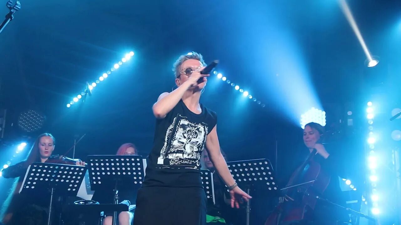 Ольга виор и сурганова. Сурганова и оркестр. Сурганова воздух. Сурганова воздух. Сурганова воздух.