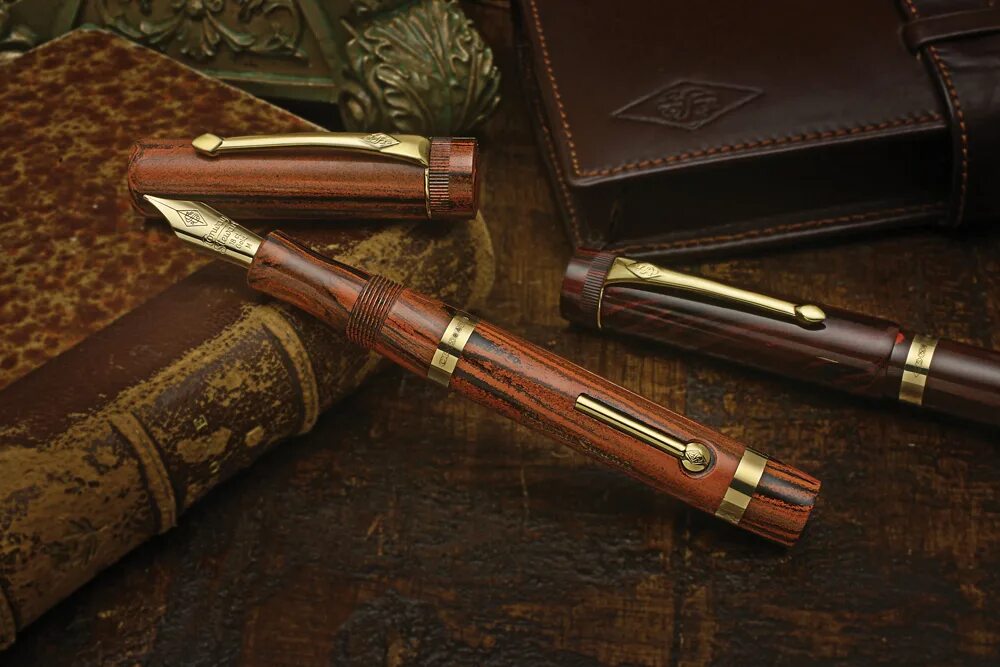 4. духи этро виа вери. револьвер korth. Via verri vintage. перьевые ручки 19 века.