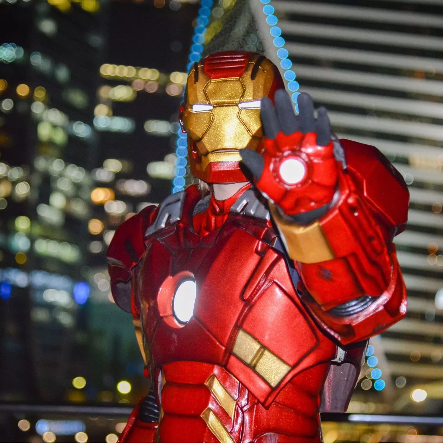 Скин железного человека гта 5. Железный человек костюм игры. Avengers игра 2020 ironman костюмы. Avengers игра 2020 ironman костюмы. Marvel avengers костюмы железного человека.