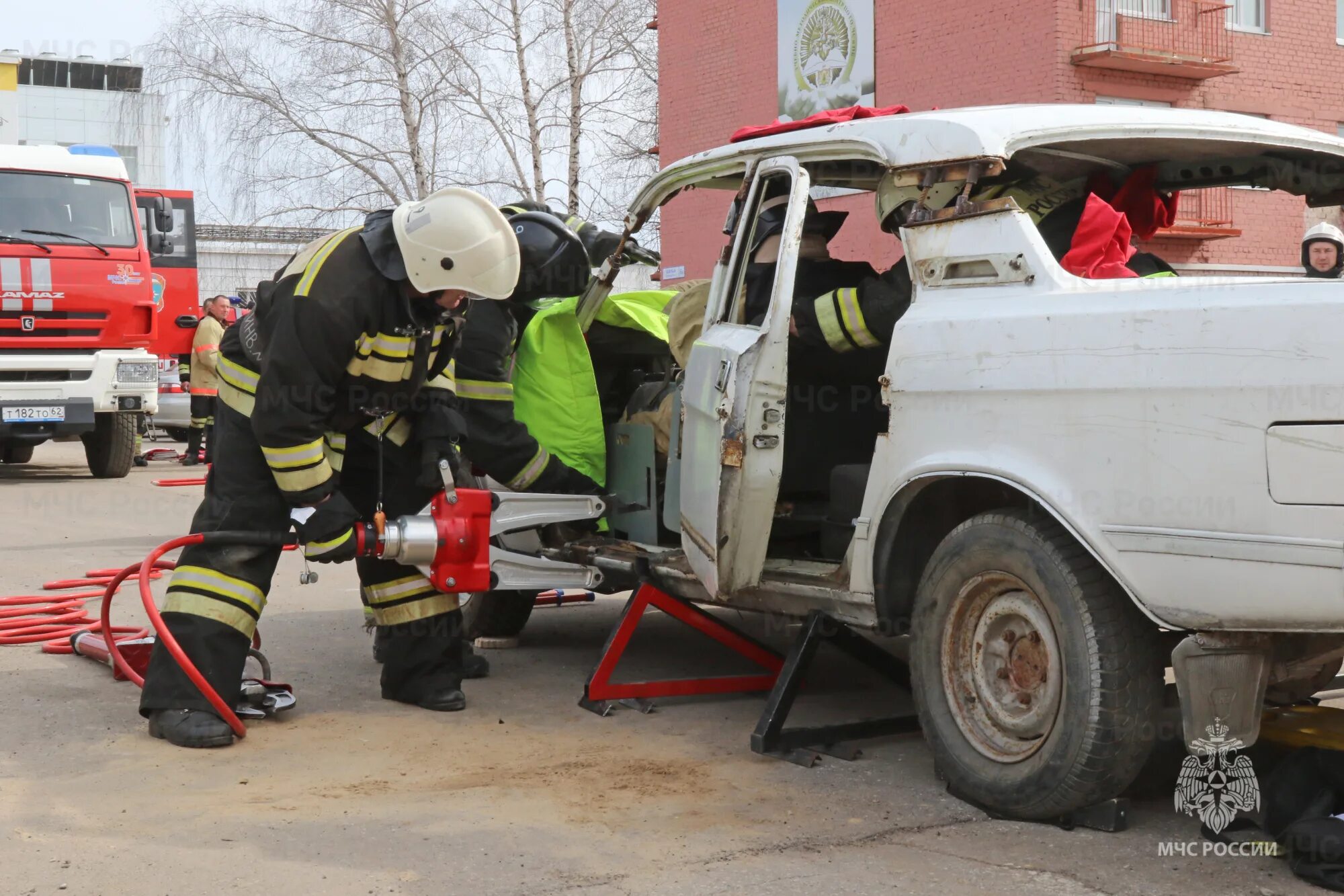 Аварийно-спасательные работы. Аварии на автомобильном транспорте. Проведения аварийно спасательных работ на транспорте