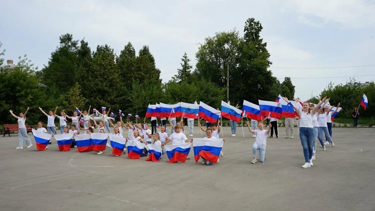 Патриотический танец видео. Патриотический танец видео