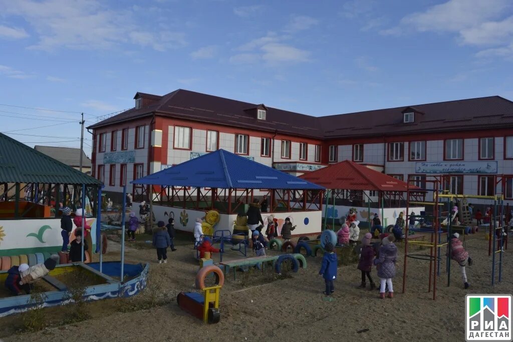 Погода в хасавюрте дагестан. Хасавюрт дагестан достопримечательности. Светлогорск климат. Хасавюрт дагестан. Хасавюрт люди.