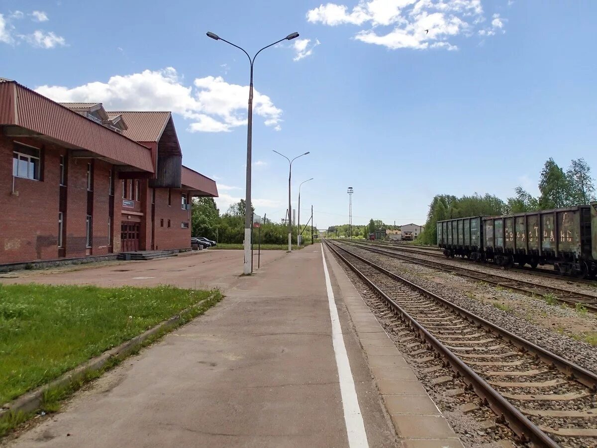 Прогноз погоды питкяранта. Питкяранта карелия вокзал. станция питкяранта вокзал. питкяранта жд станция. эстонский остров питкяранта.