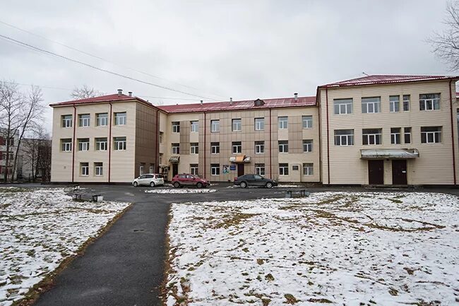 Центр среднеуральска. Роддом среднеуральск. больница среднеуральск. роддом г. среднеуральска. поликлиника среднеуральск.