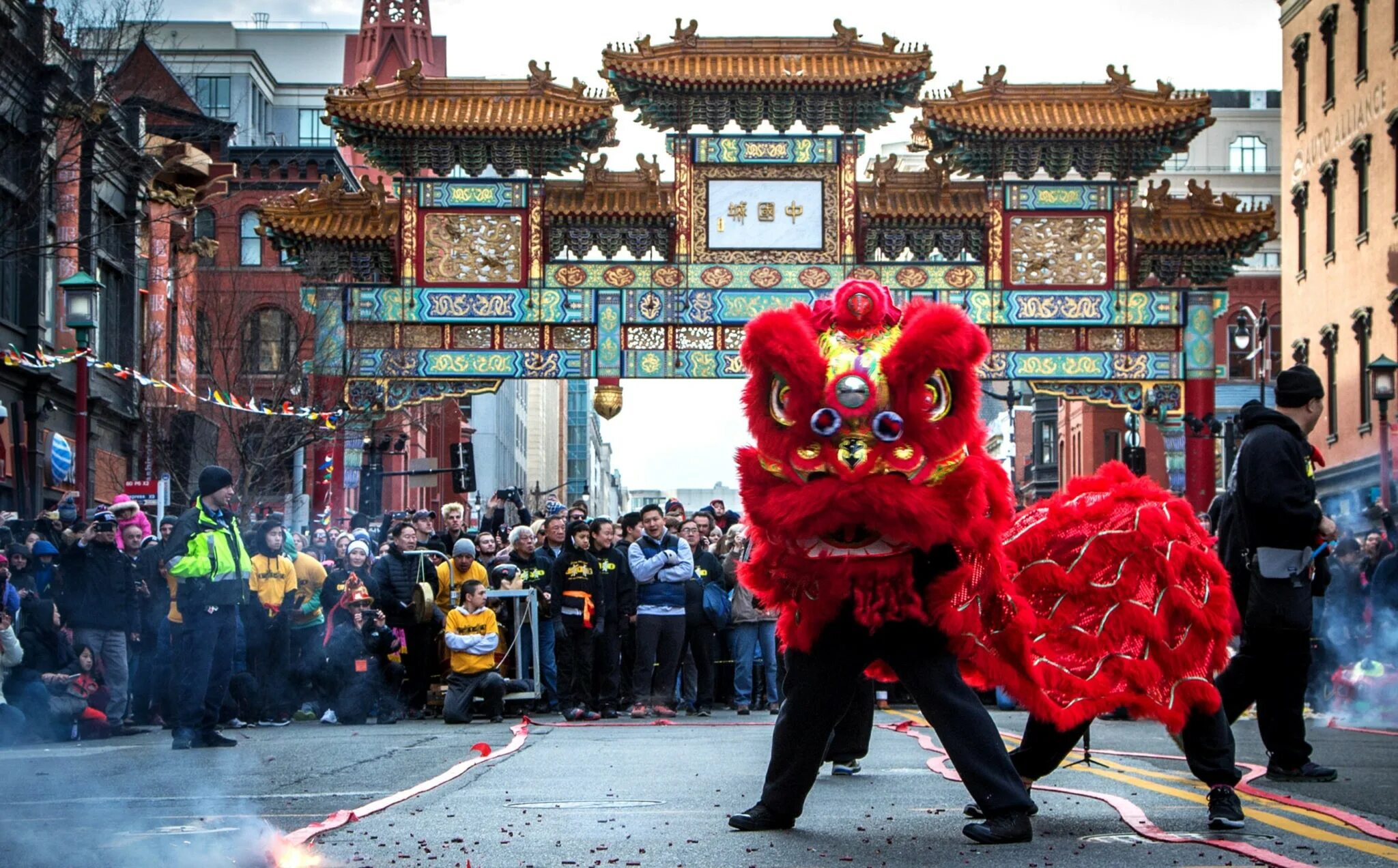 Весенний парад. Китайский новый год (Chinese New year). Новый год в Китае. Праздник весны в Китае. Весенний фестиваль в Китае.