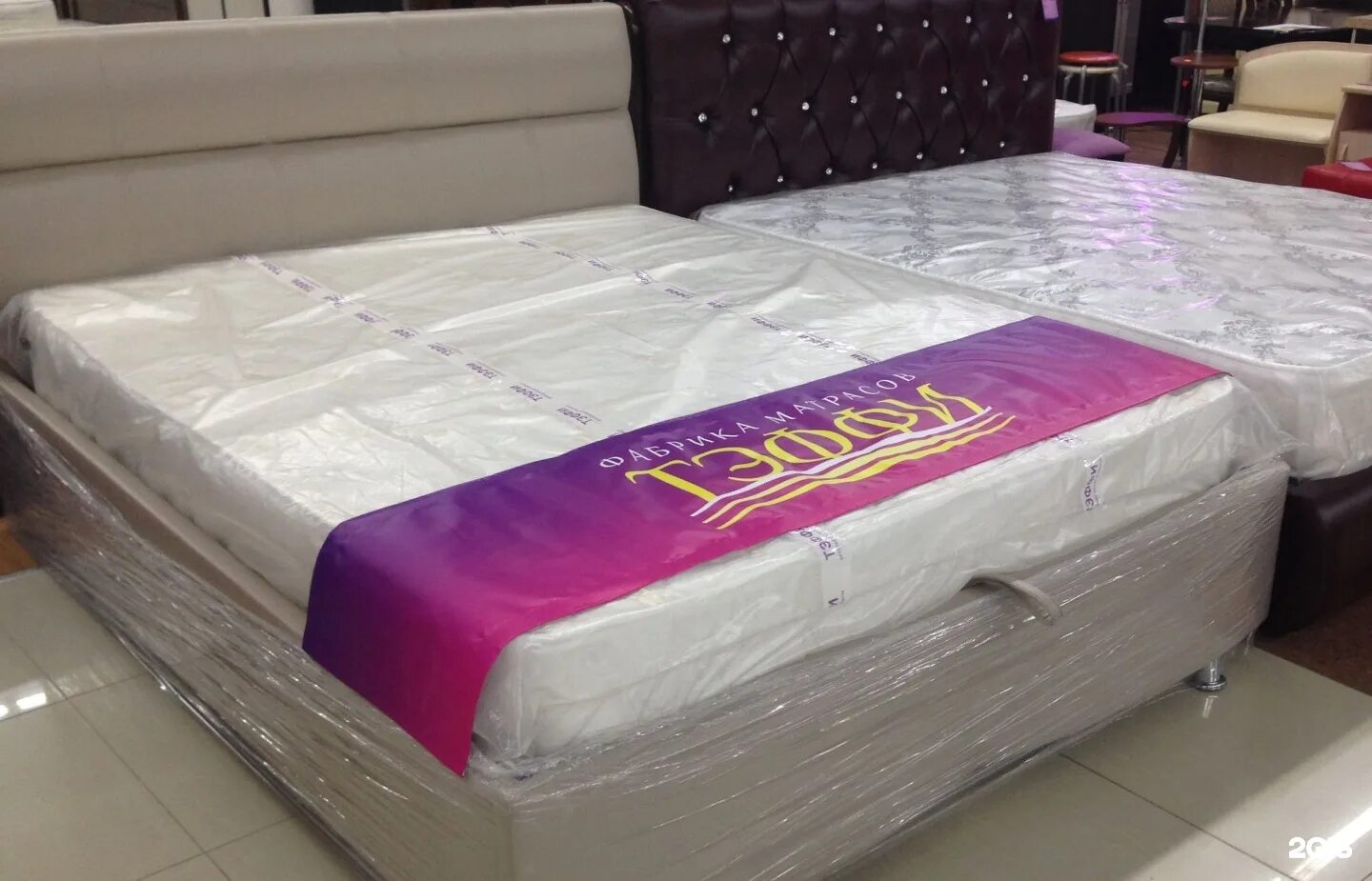 Матрас не впитывающий влагу. City mattress краснодар. Производства матрасов отрадная. Матрас кантри стронг 600 160*200. Матрас city dream smart pillow.