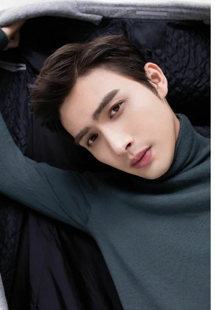 Чжан доудоу. Чжан бин бин / zhang vin. Чжан бинь. Вин чжан актер. Вин чжан.