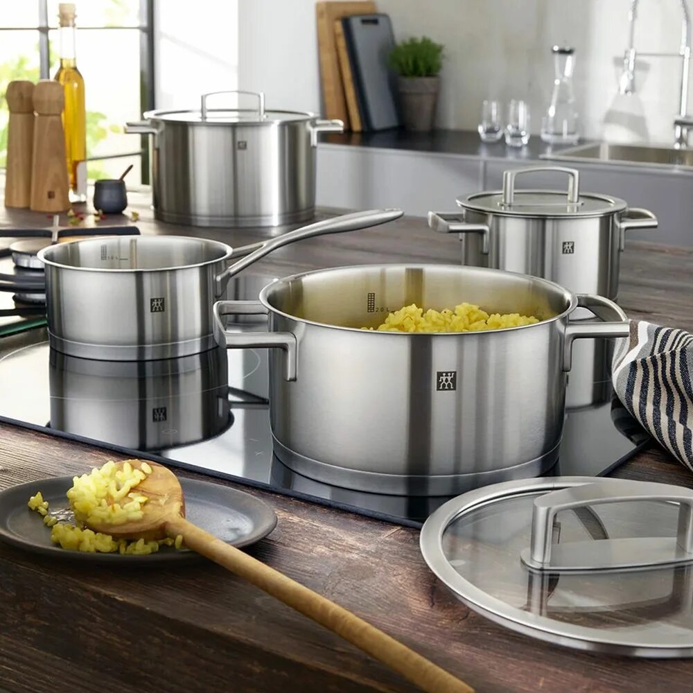 Посуда цвиллинг. Henckels посуда. Набор кастрюль zwilling vitality. Zwilling passion набор кастрюль. Zwilling набор кастрюль и сковородок.